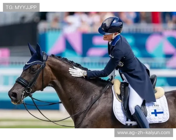 比利时骑手拉里萨·保利斯在2024年巴黎奥运会盛装舞步比赛中获得第七名，展现出色表现。